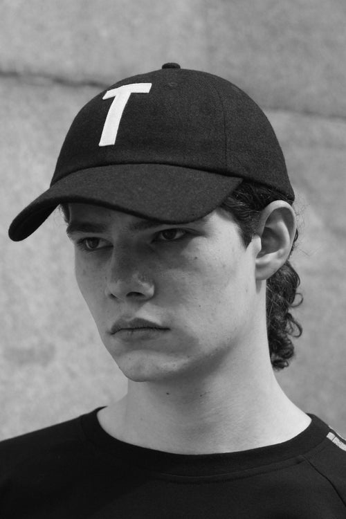 TROFEY HELMET CAP